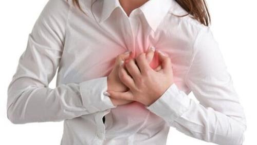علایم حمله قلبی که باید سریعتر به اورژانس رجوع کنید
