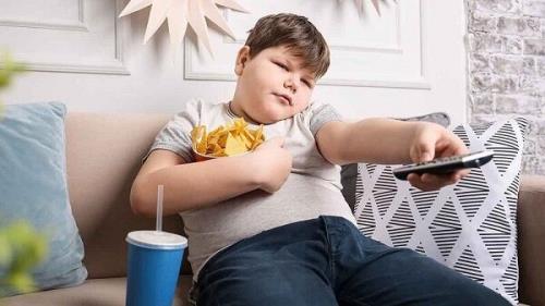 چاقی در کودکی موجب این بیماری در بزرگسالی می شود