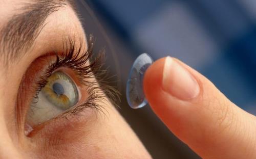 عوارض خطرناک لنزهای اجاره ای