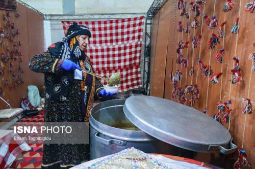 عرضه غرفه مجانی در جشنواره ملی آش زنجان