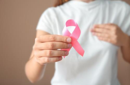 جلوگیری از سرطان پستان با رعایت این ۴ نکته